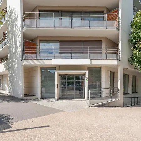 Hotel apartamentowy Quality Lyon L'isle-d Abeau